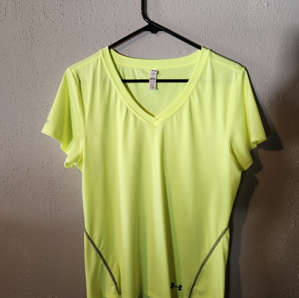 Short sleeve shirt